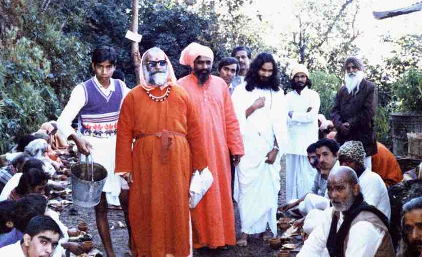 Every Dec 2nd, visitors gather to pay respect to Sri Tat Wale Baba.